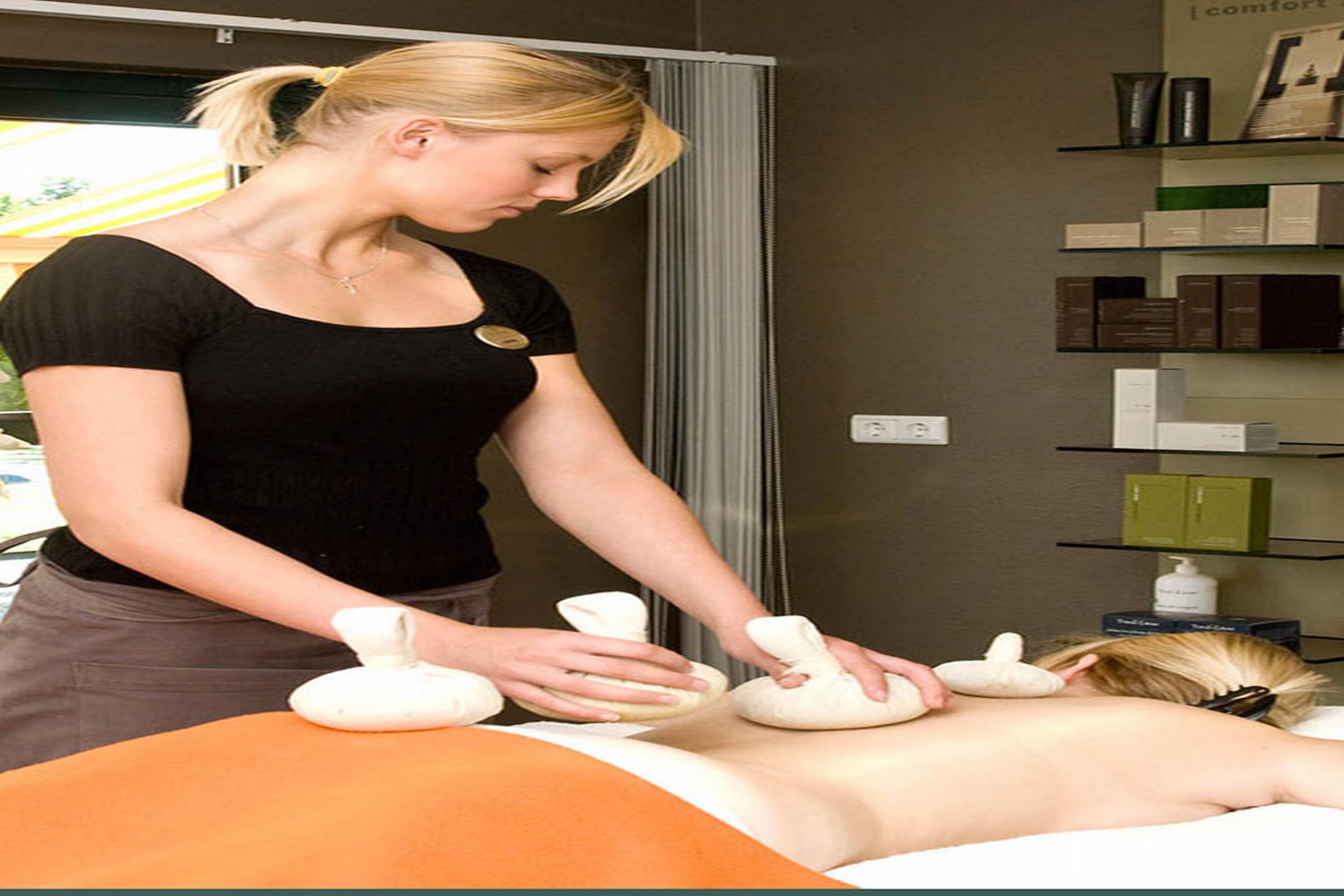Fletcher Familiehotel De Hunzebergen Exloo Ngoại thất bức ảnh